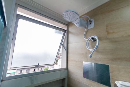 Apartamento para alugar com 60m², 2 quartos e 1 vaga Apartamento para alugar com 60m², 2 quartos e 1 vagaBanheiro