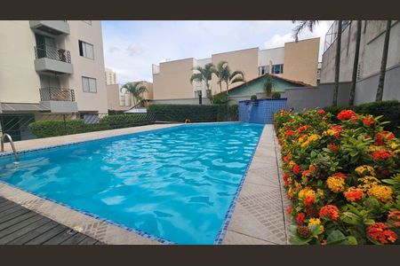 Apartamento para alugar com 60m², 2 quartos e 1 vaga Apartamento para alugar com 60m², 2 quartos e 1 vagaÁrea comum - Piscina