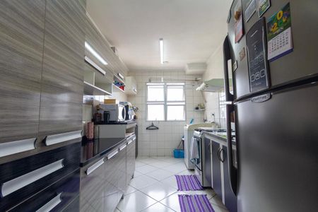 Apartamento para alugar com 60m², 2 quartos e 1 vaga Apartamento para alugar com 60m², 2 quartos e 1 vagaCozinha e Área de Serviço
