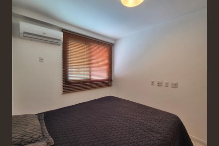 Apartamento à venda com 191m², 3 quartos e 2 vagasQuarto 2