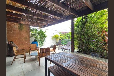 Apartamento à venda com 191m², 3 quartos e 2 vagasVaranda 