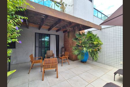 Apartamento à venda com 191m², 3 quartos e 2 vagasVaranda 