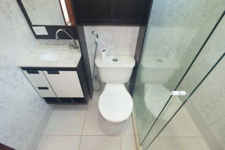 Casa para alugar com 83m², 2 quartos e 2 vagasBanheiro da Suíte