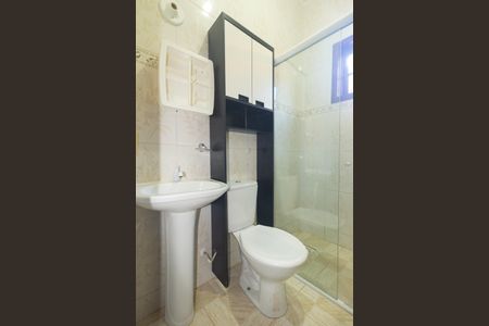 Casa para alugar com 83m², 2 quartos e 2 vagasBanheiro Social