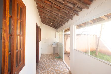 Casa para alugar com 83m², 2 quartos e 2 vagasÁrea de Serviço