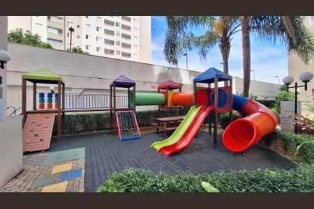 Apartamento para alugar com 44m², 2 quartos e sem vagaÁrea comum - Playground