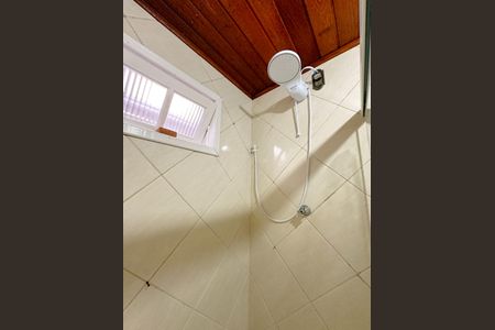 Casa para alugar com 65m², 2 quartos e 1 vagaBanheiro