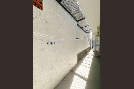 Casa para alugar com 65m², 2 quartos e 1 vagaCorredor