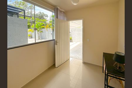 Casa para alugar com 65m², 2 quartos e 1 vagaHall de entrada