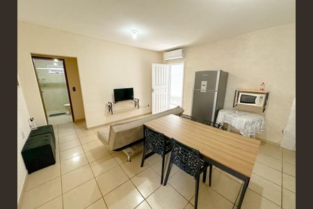 Sala de Jantar de casa para alugar com 2 quartos, 65m² em São João do Rio Vermelho, Florianópolis