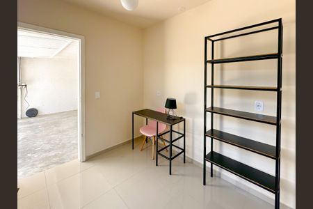 Casa para alugar com 65m², 2 quartos e 1 vagaHall de entrada