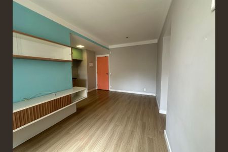Sala de apartamento para alugar com 2 quartos, 51m² em Centro, Barueri