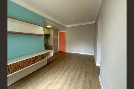 Sala de apartamento para alugar com 2 quartos, 51m² em Centro, Barueri
