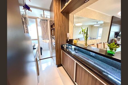 Apartamento à venda com 75m², 3 quartos e 2 vagasCozinha