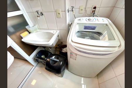 Apartamento à venda com 75m², 3 quartos e 2 vagasÁrea de Serviço