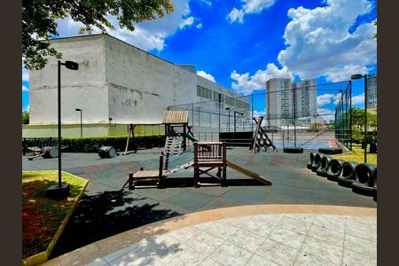 Apartamento à venda com 75m², 3 quartos e 2 vagasÁrea comum - Playground
