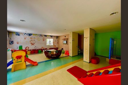 Apartamento à venda com 75m², 3 quartos e 2 vagasBrinquedoteca 