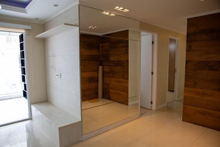 Apartamento à venda com 2 quartos, 77m² em Jardim Arpoador, São Paulo