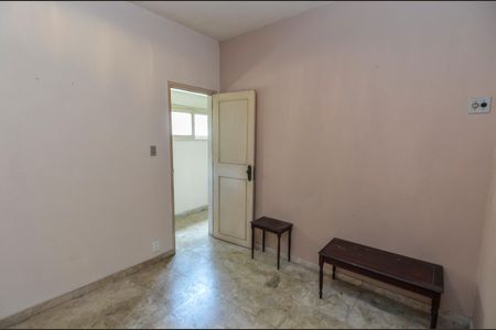 Apartamento à venda com 210m², 4 quartos e 2 vagas Apartamento à venda com 210m², 4 quartos e 2 vagasQuarto 1