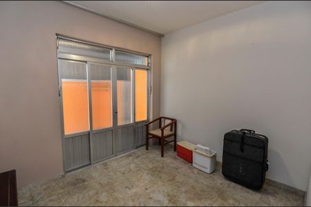 Apartamento à venda com 210m², 4 quartos e 2 vagas Apartamento à venda com 210m², 4 quartos e 2 vagasQuarto 1