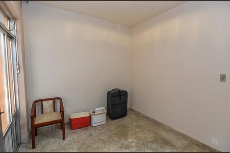 Apartamento à venda com 210m², 4 quartos e 2 vagas Apartamento à venda com 210m², 4 quartos e 2 vagasQuarto 1