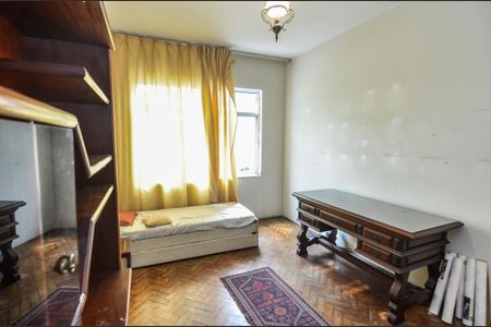 Apartamento à venda com 210m², 4 quartos e 2 vagas Apartamento à venda com 210m², 4 quartos e 2 vagasQuarto 2