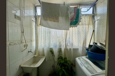 Apartamento à venda com 62m², 2 quartos e 1 vagaÁrea de Serviço