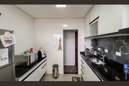 Apartamento à venda com 58m², 2 quartos e 1 vaga Apartamento à venda com 58m², 2 quartos e 1 vagaCozinha