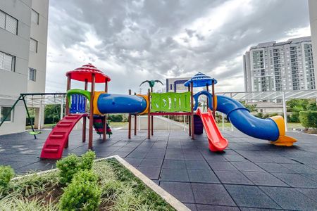 Apartamento à venda com 68m², 3 quartos e 1 vagaÁrea comum - Playground