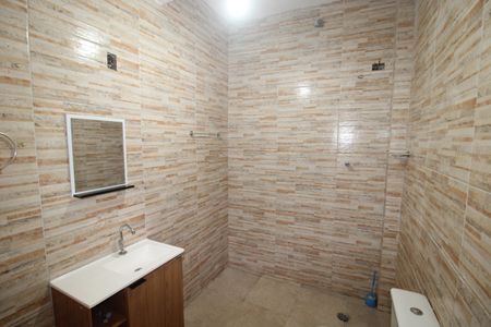 Casa para alugar com 80m², 2 quartos e sem vagaBanheiro