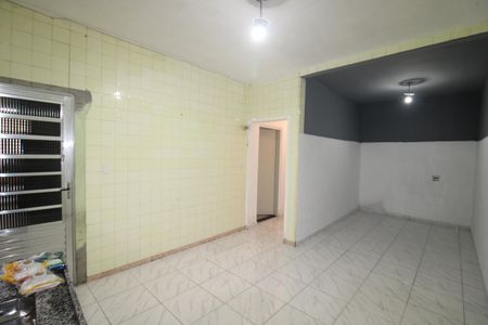 Casa para alugar com 80m², 2 quartos e sem vagaSala / Cozinha