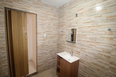 Casa para alugar com 80m², 2 quartos e sem vagaBanheiro