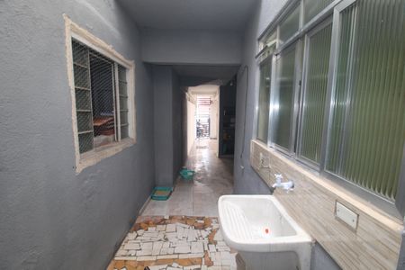 Casa para alugar com 80m², 2 quartos e sem vagaÁrea de Serviço