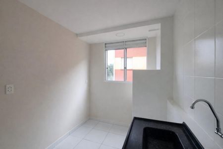 Cozinha de apartamento à venda com 2 quartos, 48m² em Conceicao, Osasco