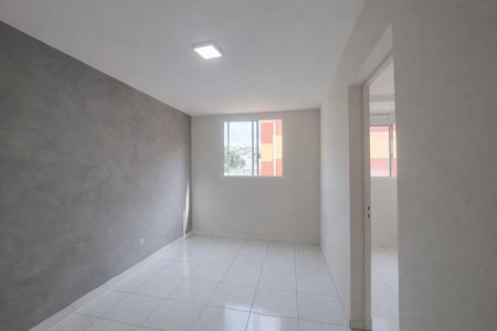Sala de apartamento à venda com 2 quartos, 48m² em Conceicao, Osasco