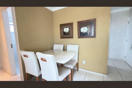 Apartamento para alugar com 52m², 2 quartos e 1 vagaSala