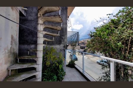 Casa para alugar com 4 quartos, 150m² em Cidade Kemel, Itaquaquecetuba