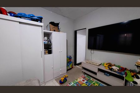 Casa para alugar com 4 quartos, 150m² em Cidade Kemel, Itaquaquecetuba