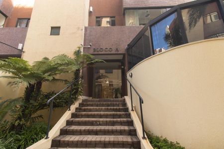 Apartamento para alugar com 92m², 3 quartos e 1 vagaFachada do bloco