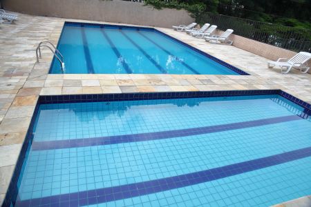 Apartamento à venda com 47m², 2 quartos e 1 vagaÁrea comum - Piscina