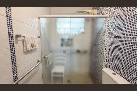 Casa à venda com 140m², 3 quartos e 1 vagaBanheiro 1