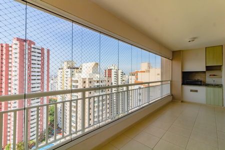 Apartamento para alugar com 116m², 3 quartos e 3 vagas