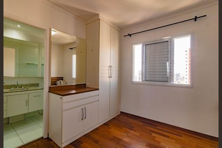 Apartamento para alugar com 116m², 3 quartos e 3 vagas