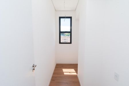 Apartamento à venda com 135m², 3 quartos e 3 vagas Apartamento à venda com 135m², 3 quartos e 3 vagasEscritório