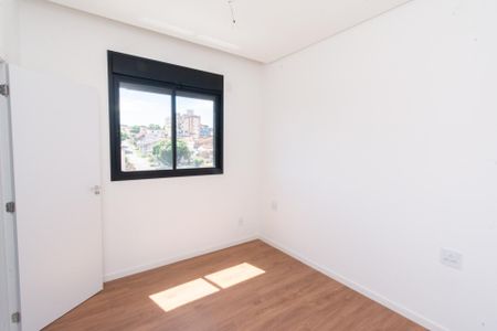 Apartamento à venda com 135m², 3 quartos e 3 vagas Apartamento à venda com 135m², 3 quartos e 3 vagasQuarto 1 - Semi Suíte