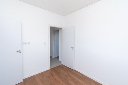 Apartamento à venda com 135m², 3 quartos e 3 vagas Apartamento à venda com 135m², 3 quartos e 3 vagasQuarto 2 - Semi Suíte