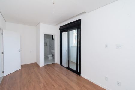 Apartamento à venda com 135m², 3 quartos e 3 vagas Apartamento à venda com 135m², 3 quartos e 3 vagasSuíte