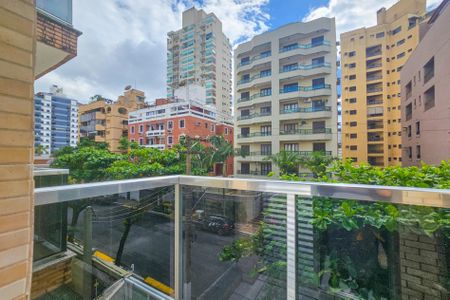 Apartamento para alugar com 64m², 2 quartos e 1 vaga Apartamento para alugar com 64m², 2 quartos e 1 vagavaranda