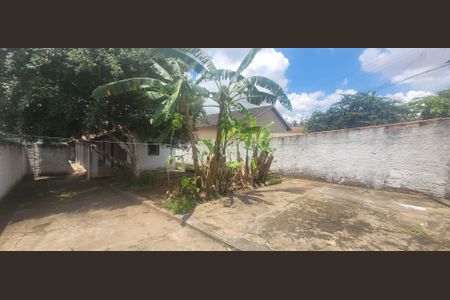 Quintal de casa para alugar com 2 quartos, 70m² em Jardim América, Goiânia