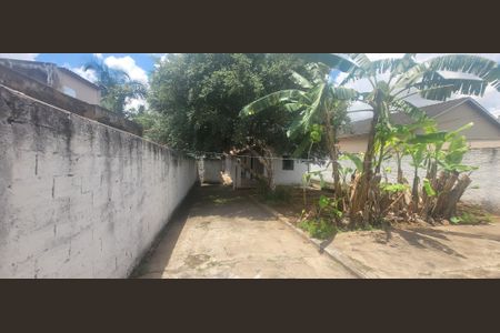 Quintal de casa para alugar com 2 quartos, 70m² em Jardim América, Goiânia